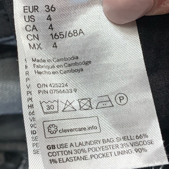 H&M Faded Black High Rise Cuffed Hem Jean Shorts - Picture 5 of 8